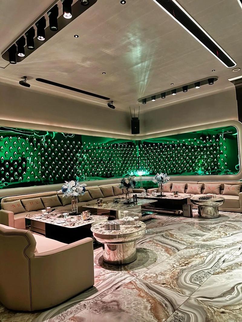 鹤岗商务ktv攻略-向阳区ktv预定